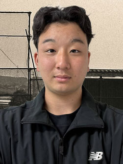 足立 風馬